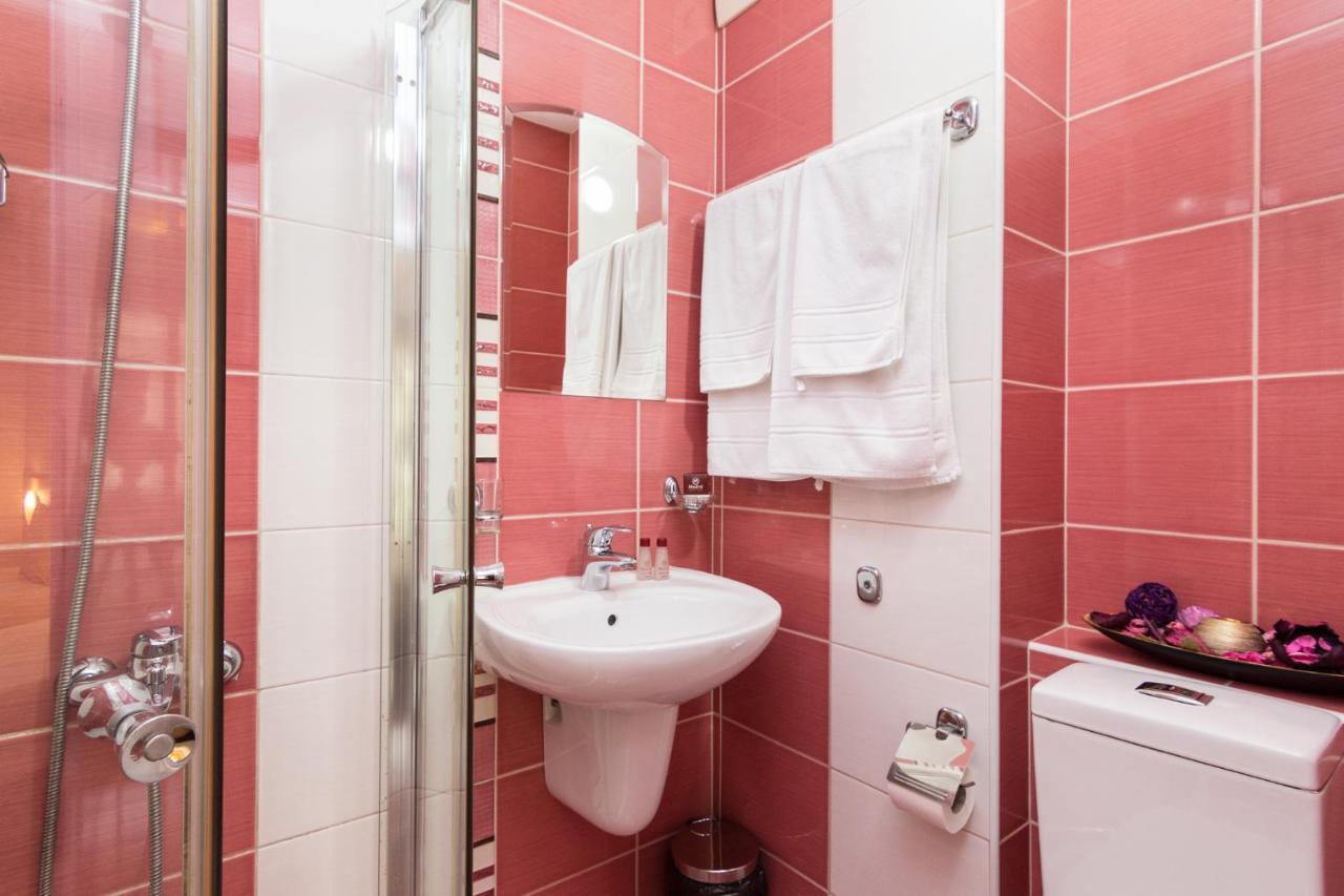 Family Hotel Madrid Sofia Luaran gambar